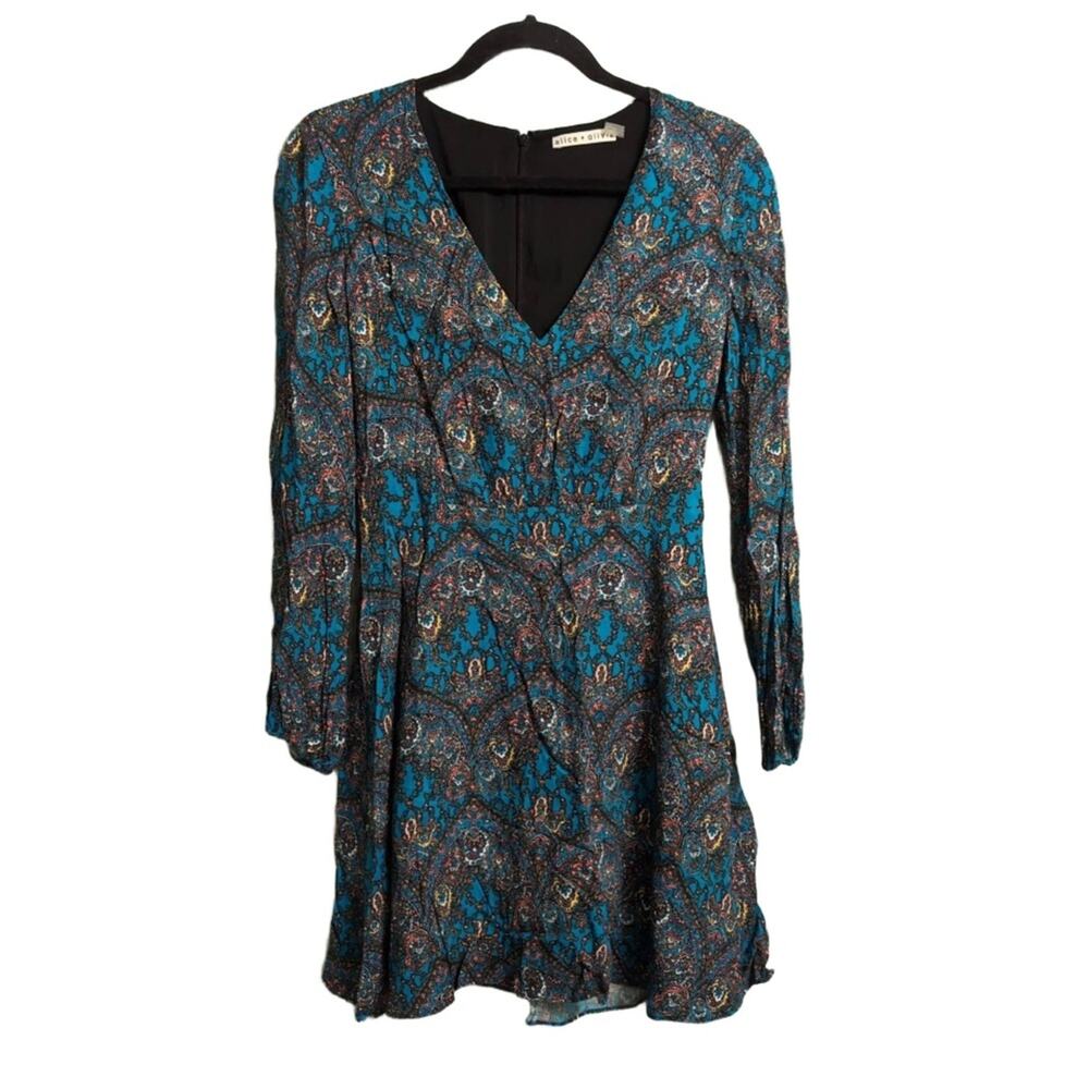 Alice + Olivia Cary Blouson Blue Batik Print V-Neck Fit & Flare Mini Dress 2